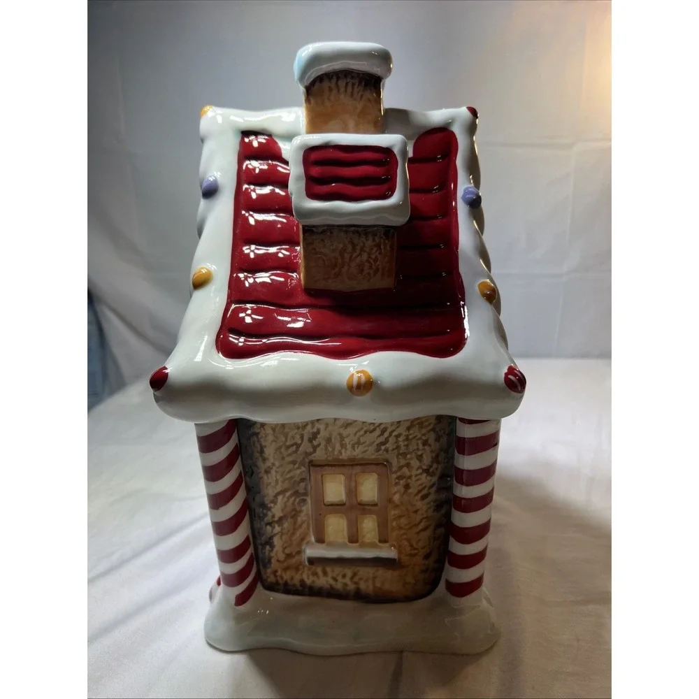 Ceramic Gingerbread House Christmas Seasonal cookie jar , Multicolor Glossy